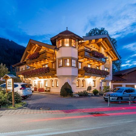 Gaestehaus Brantlhof Zimmer Und Ferienwohnungen In Going Am Wilden Kaiser Eksteriør billede