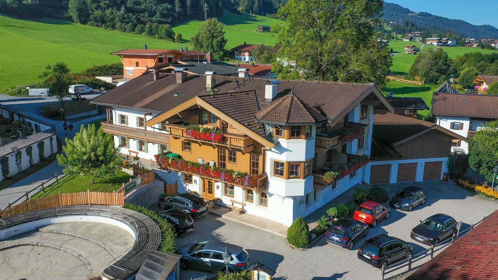 Gaestehaus Brantlhof Zimmer Und Ferienwohnungen In Going Am Wilden Kaiser Eksteriør billede